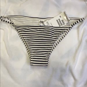 H&M bikini bottoms swim size 4 new with tag